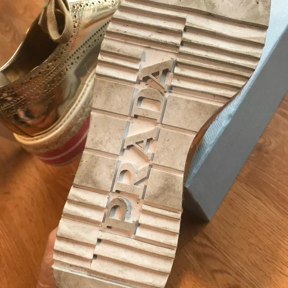 PRADA shoes - Picture 3 of 13